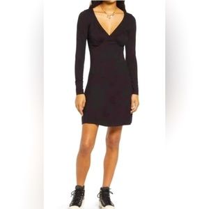 NORDSTROM BP knit skater dress
SMALL long sleeve Black Flattering
V neck